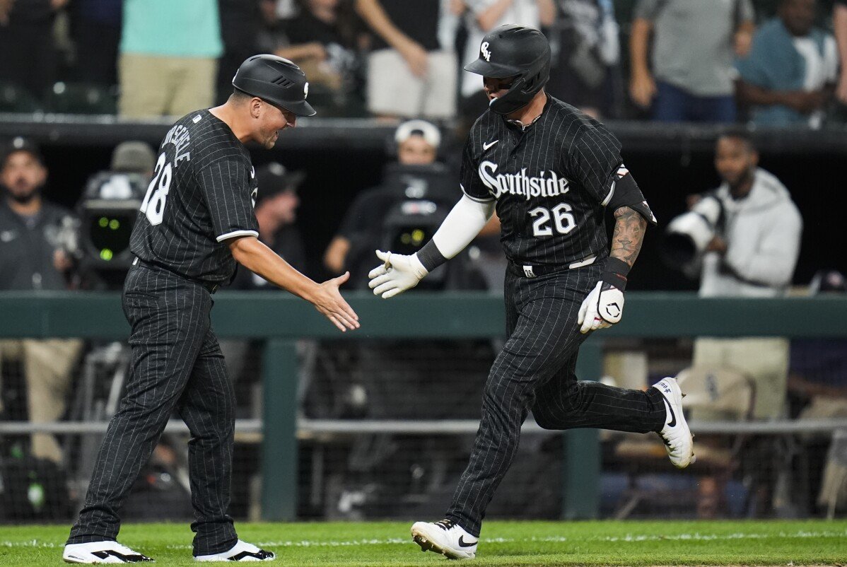 Lembaran, Lee, Baldwin Menghantam Yankees 11-2 di bawah Sizemore untuk Kemenangan Pertama White Sox